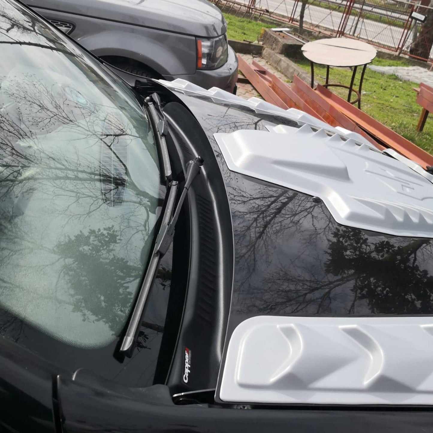 Dacia Duster 2010 - 2017 Wiper Panel