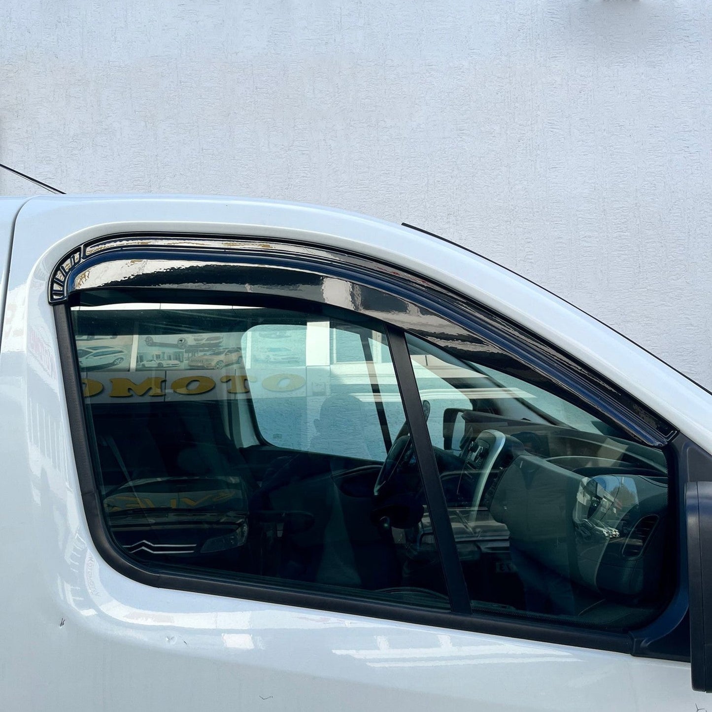 Renault Trafic 2014 - 2019 Window Wind Deflectors 2pcs