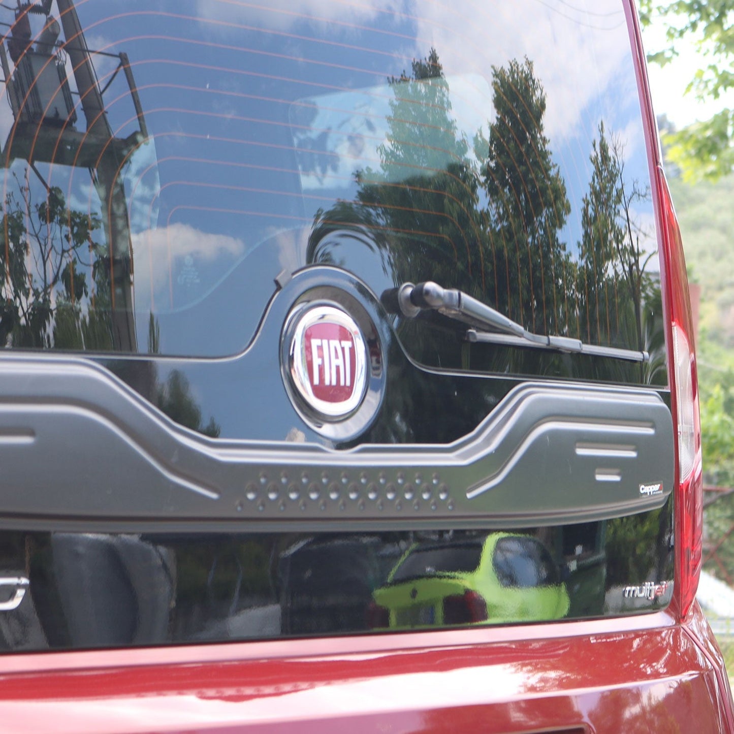 Fiat Doblo 2010 - 2015 Boot Lid Fender Flares