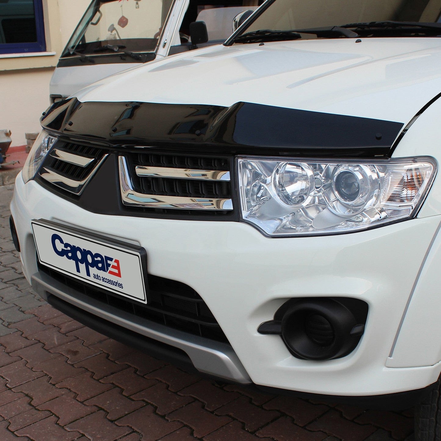 Mitsubishi L200 2007 - 2015 Bonnet Deflector 3mm
