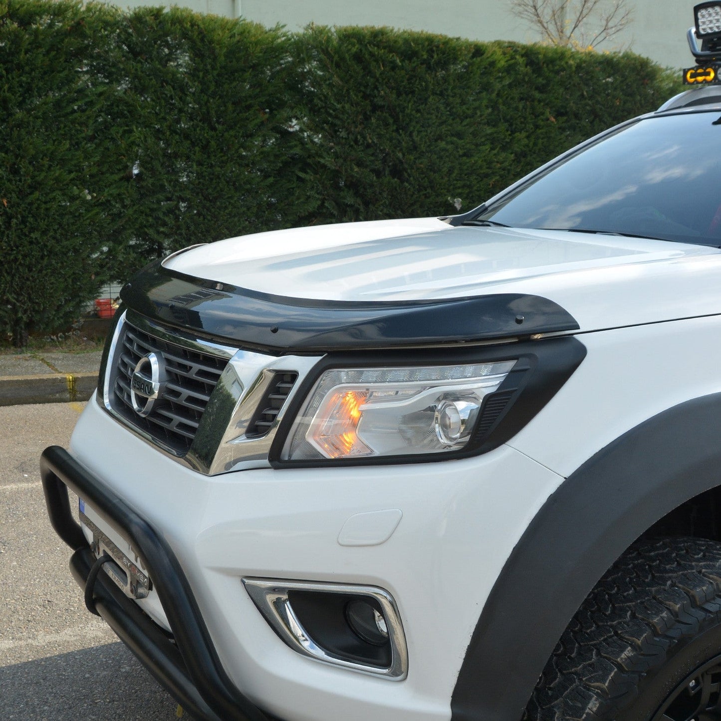 Nissan Navara 2016 - 2021 Bonnet Deflector 4mm