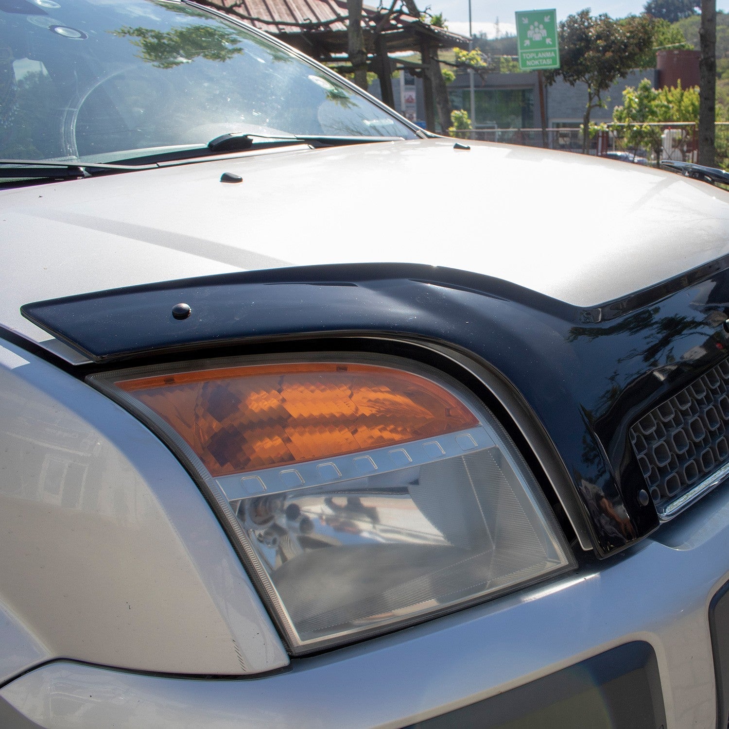 Ford Fusion 2002 - 2012 Bonnet Deflector 4mm