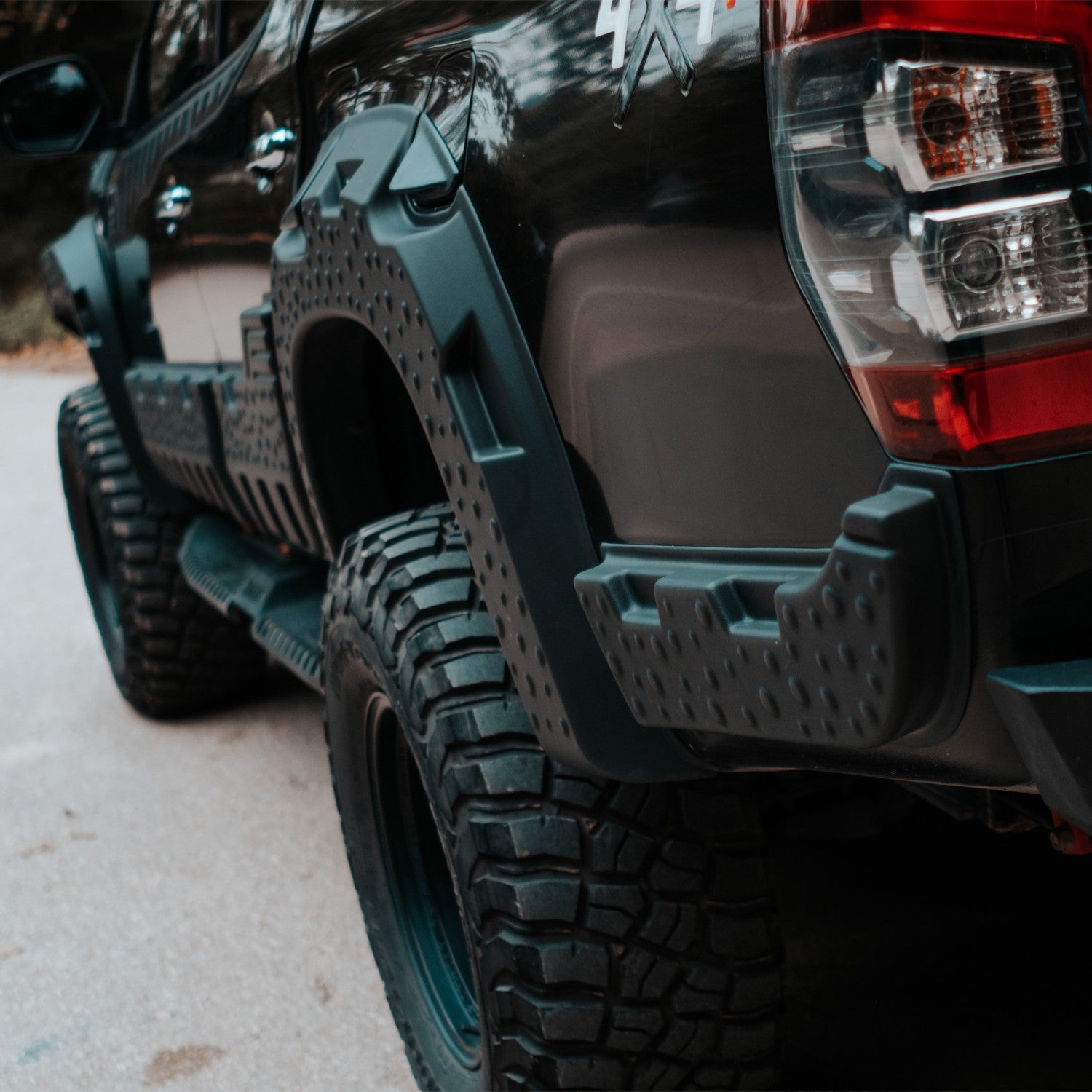 Mitsubishi L200 2019 Onwards Fender Flares 6pcs