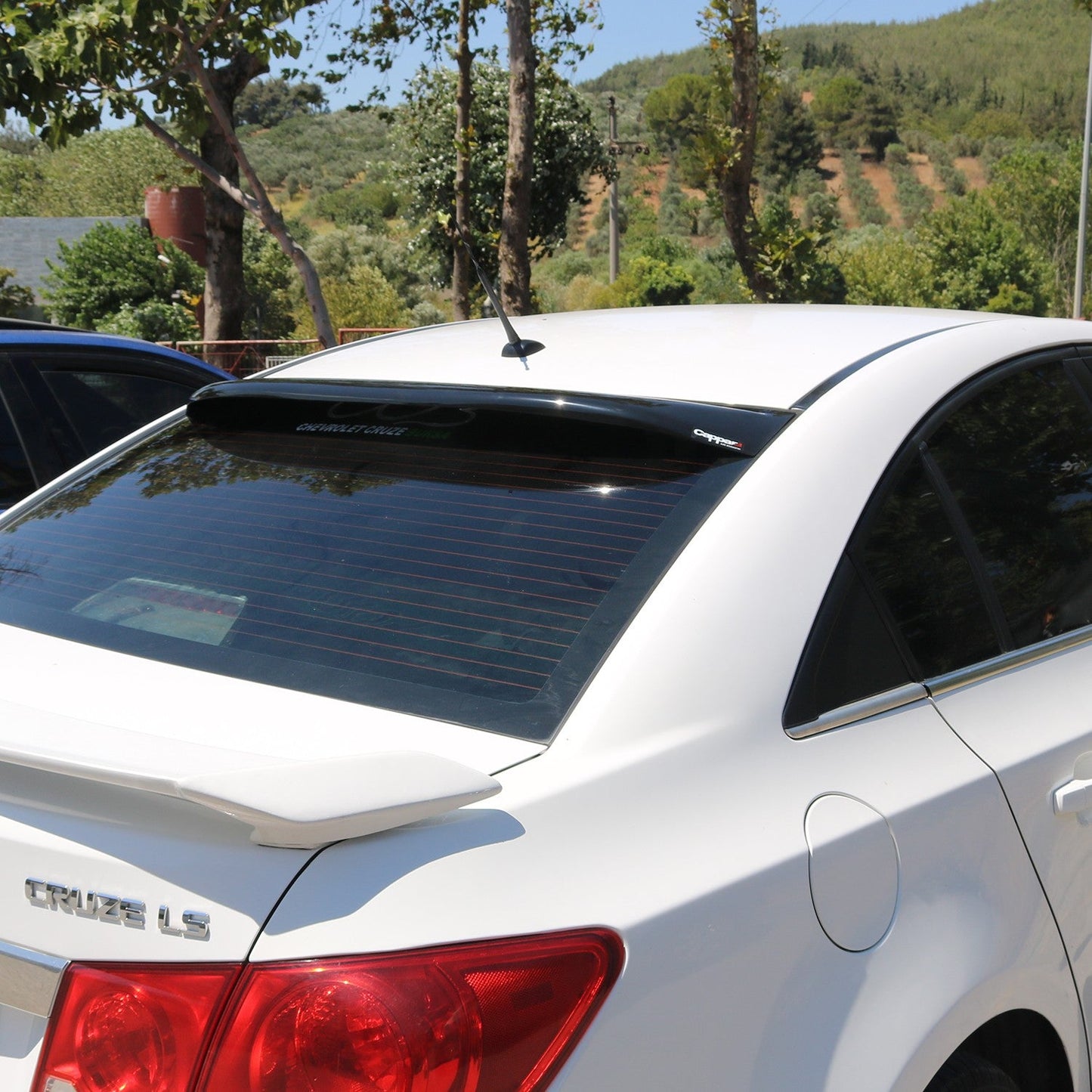 Chevrolet Cruze 2008 - 2016 Rear Window Spoiler