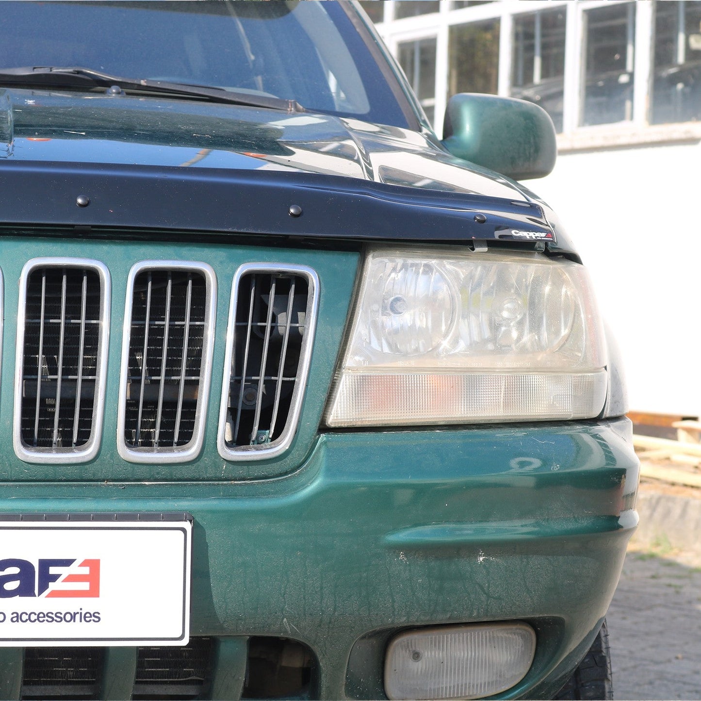 Jeep Grand Cherokee 1999 Onwards Bonnet Deflector 4mm