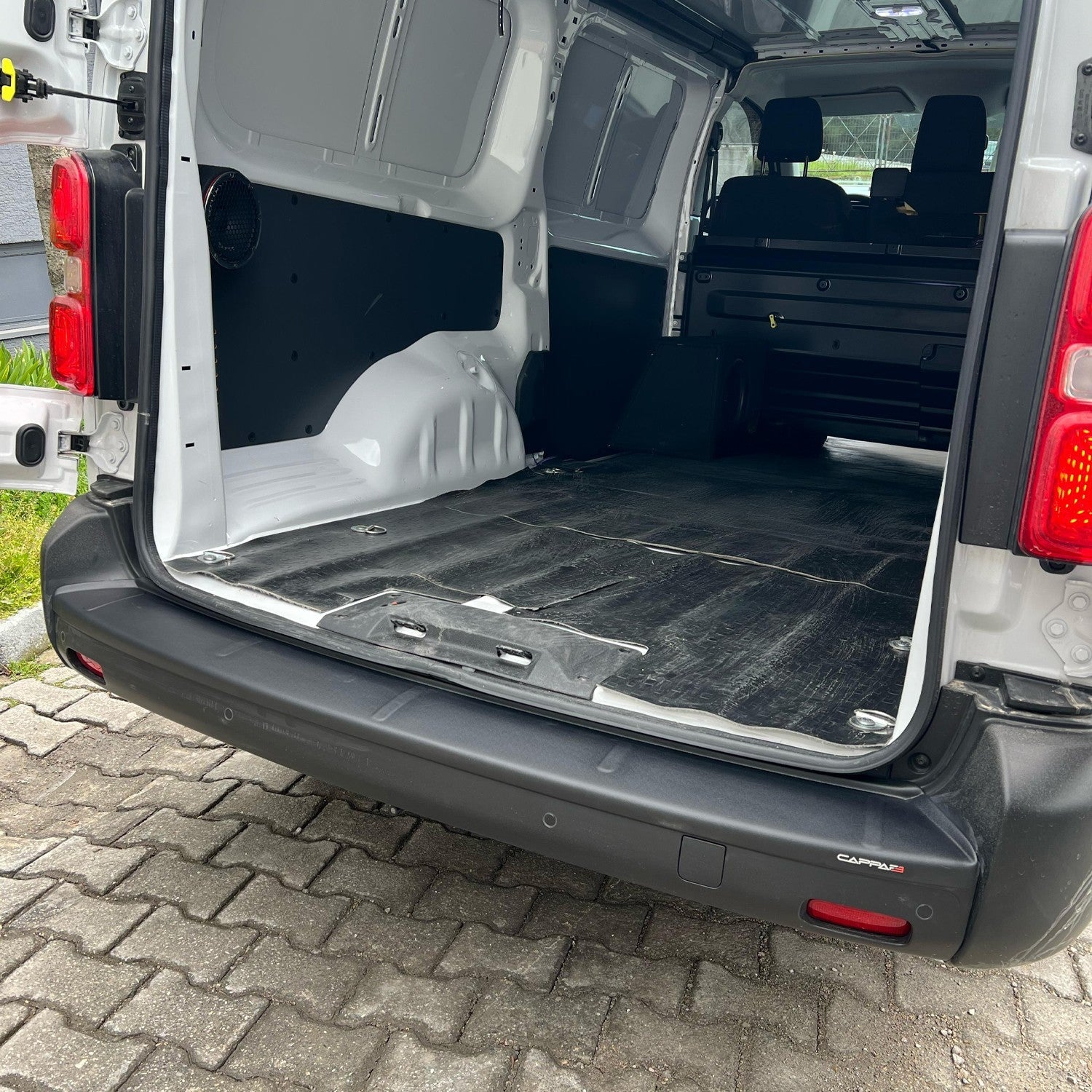 Fiat Scudo 2023 Onwards Rear Bumper Sill Protector Gloss