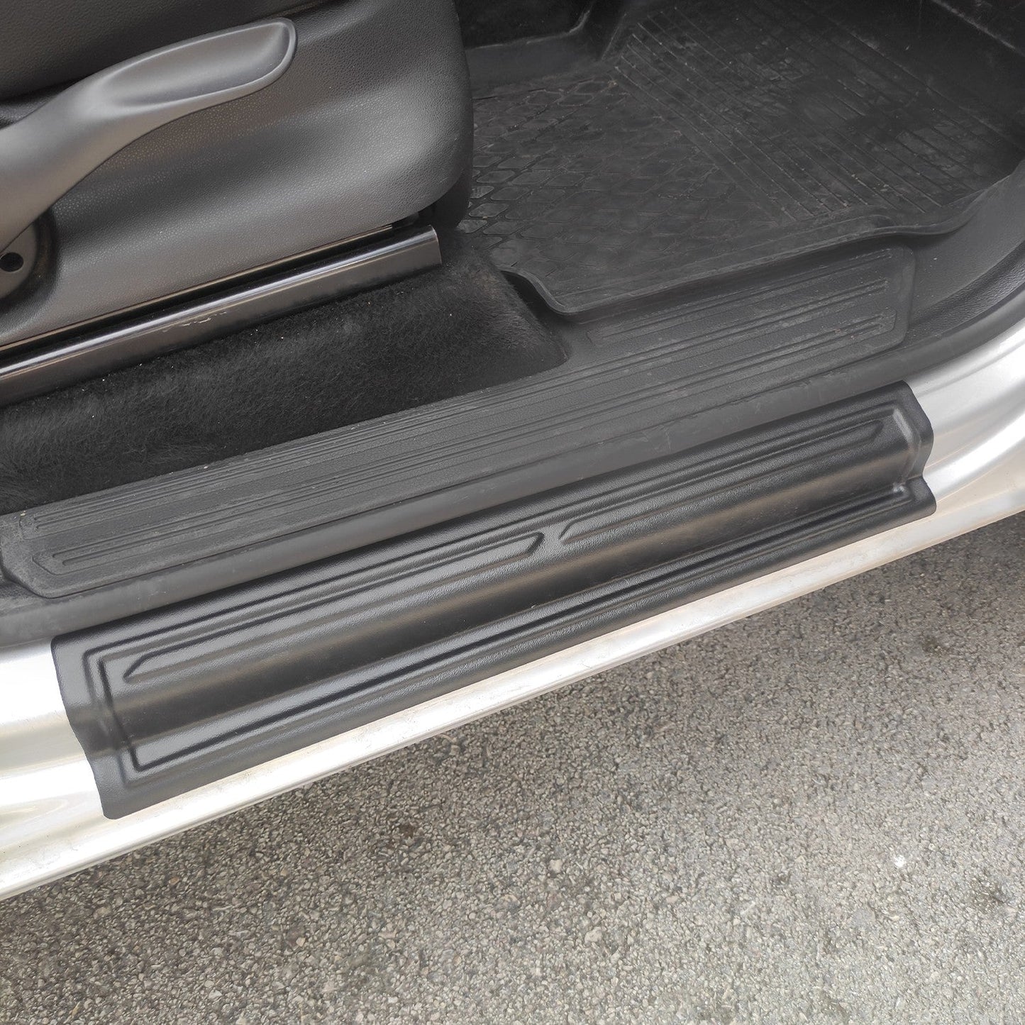 Volkswagen Amarok 2010 - 2022 Door Sill Protector 4pcs
