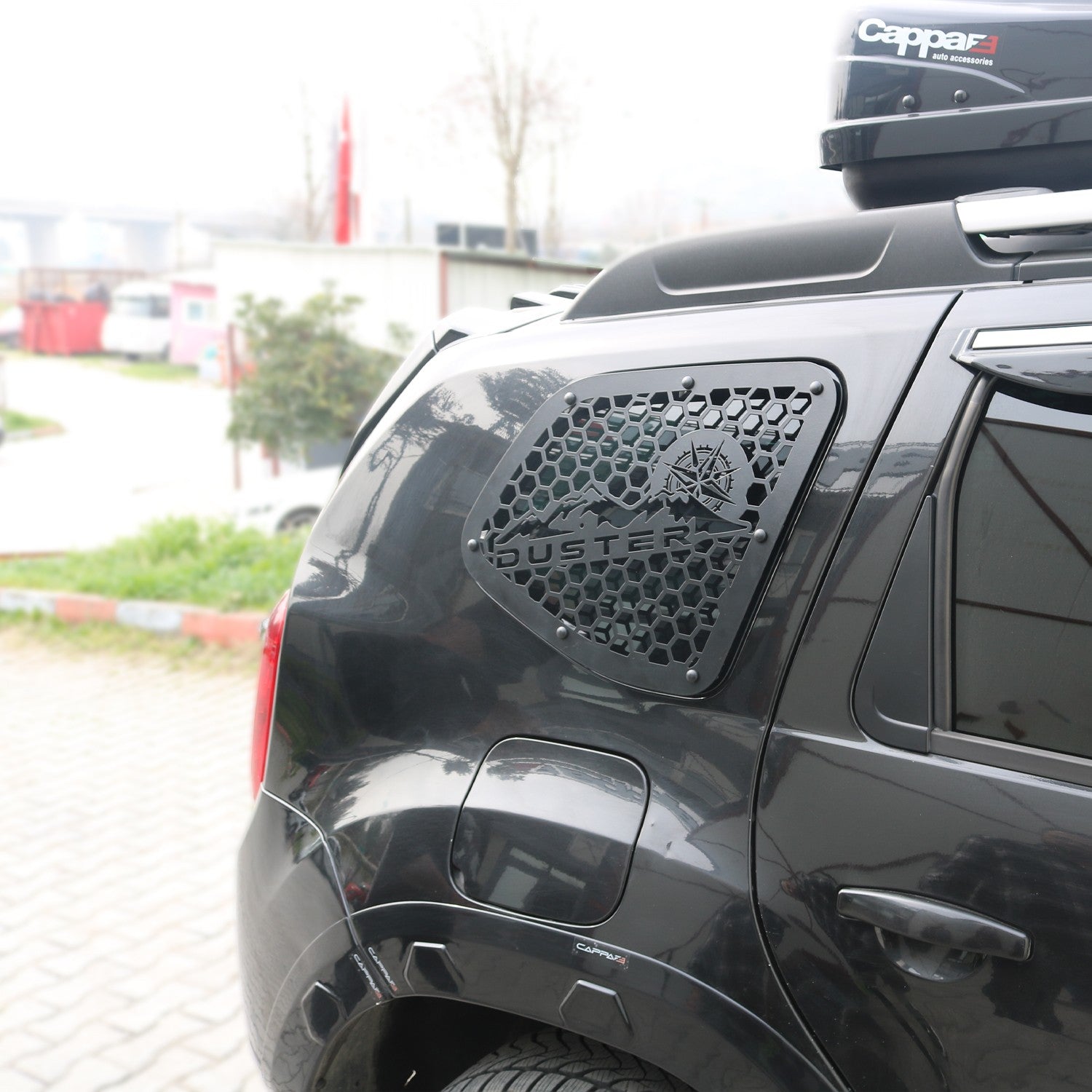 Dacia Duster 2010 - 2017 Metal Quarter Window 2pcs