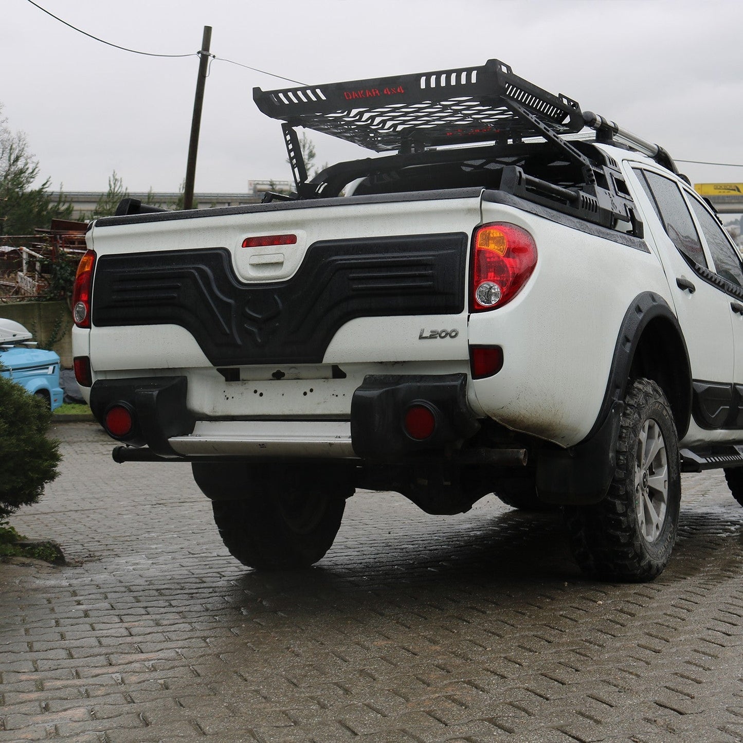 Mitsubishi L200 2007 - 2015 Boot Lid Fender Flares