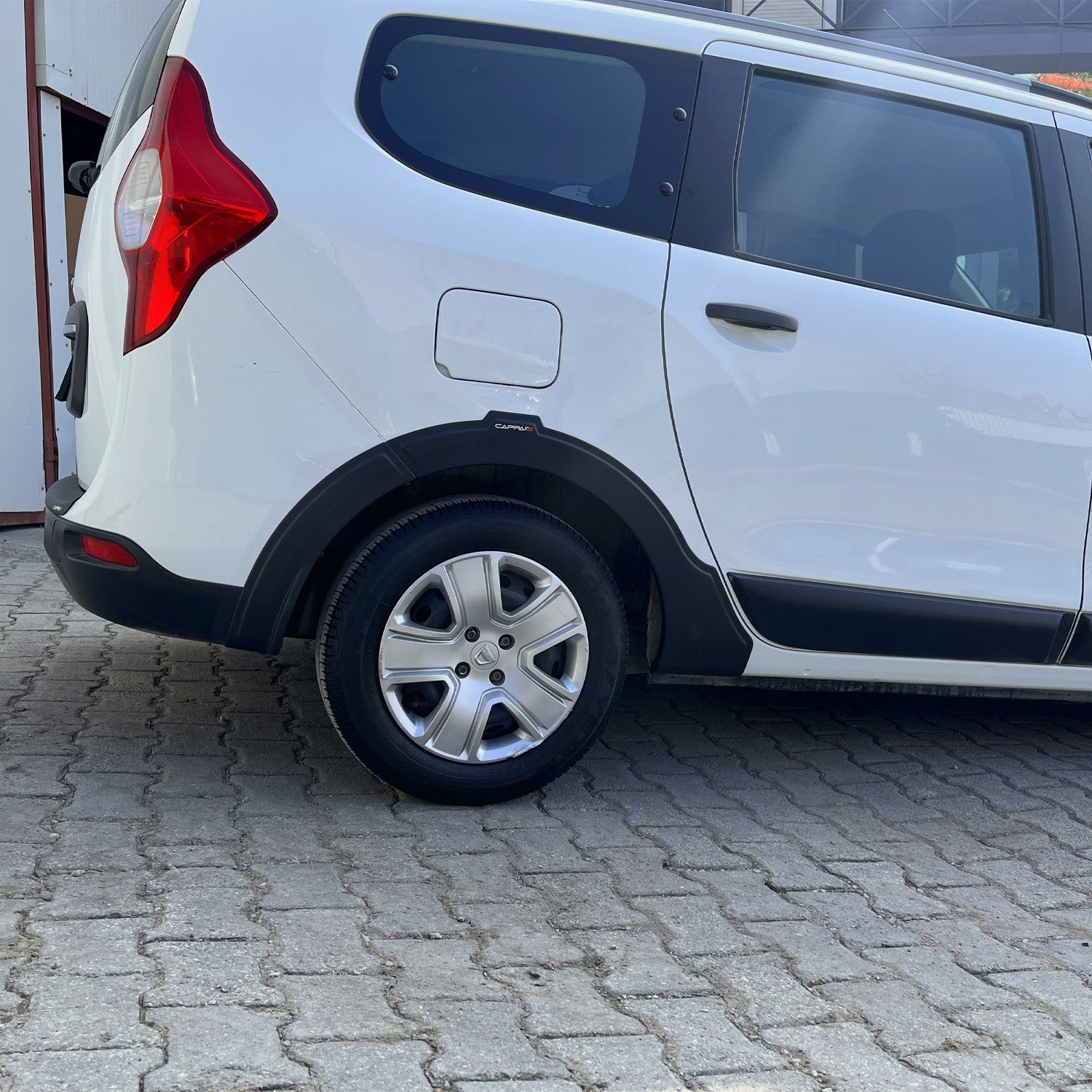 Dacia Lodgy 2013 Onwards Fender Flares 8pcs