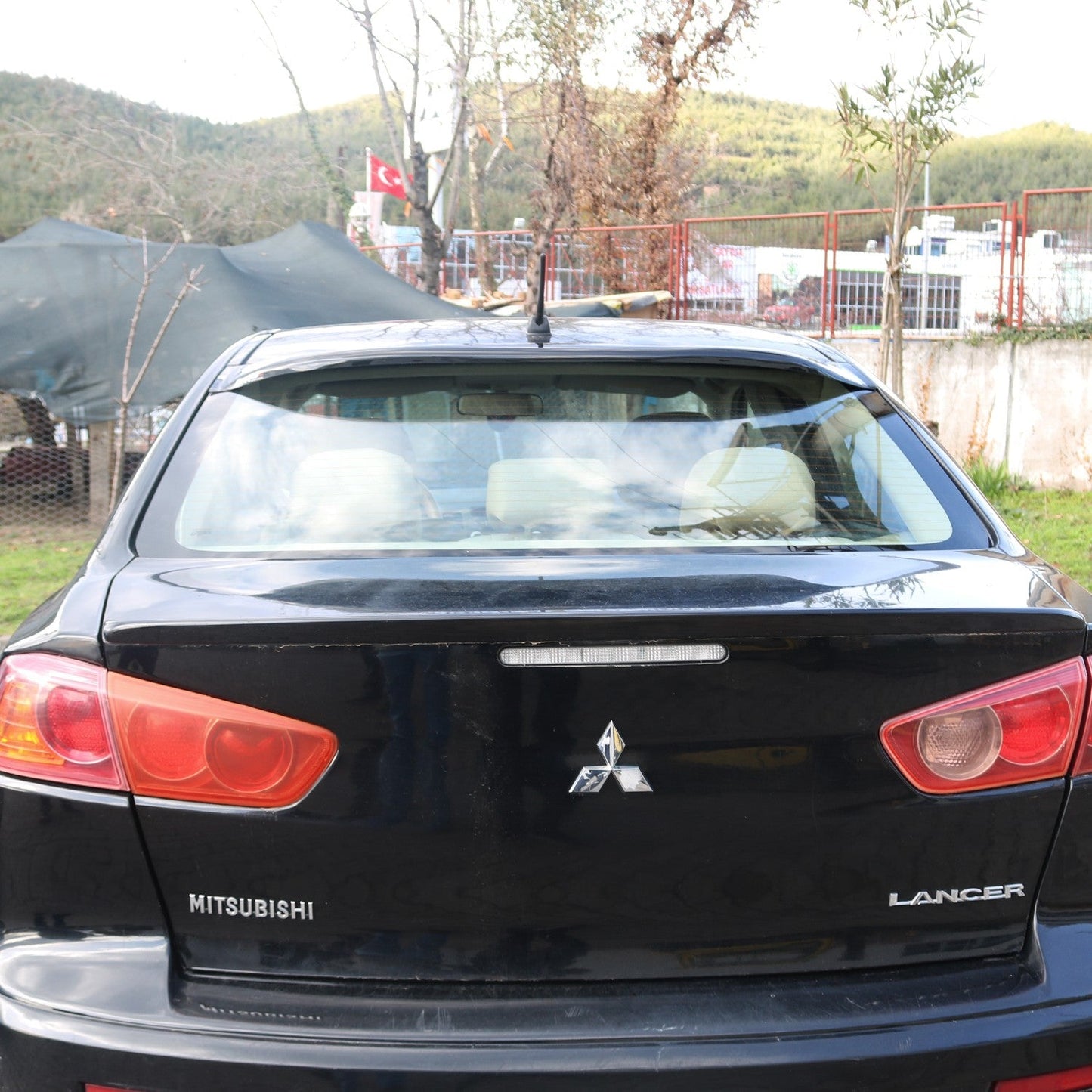 Mitsubishi Lancer 2007 - 2017 Rear Window Spoiler